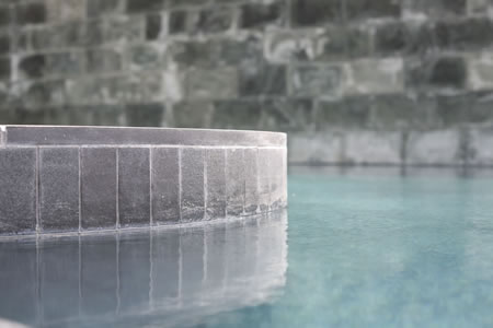 Palos Verdes Estates Vanishing Edge Pool with Spa 4