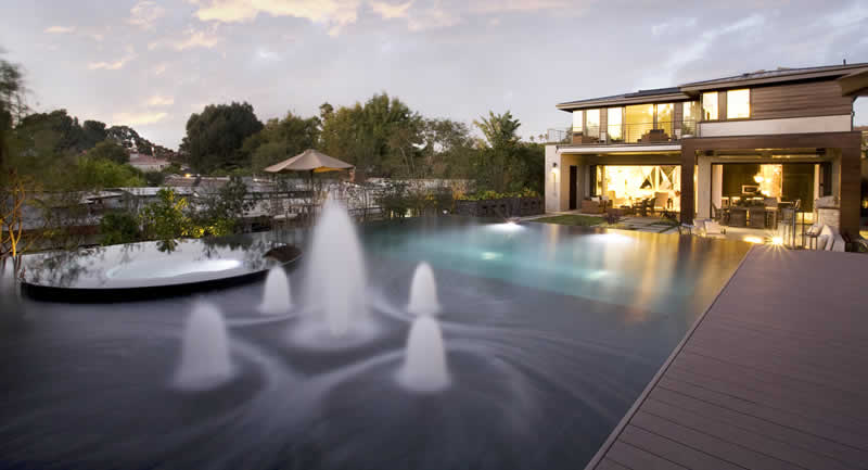Manhattan Beach 13 projects | 67 Photos