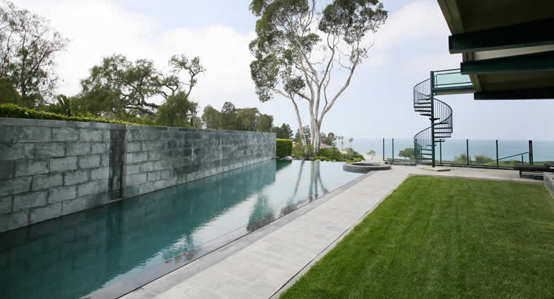 Palos Verdes Estates 4 projects | 19 Photos